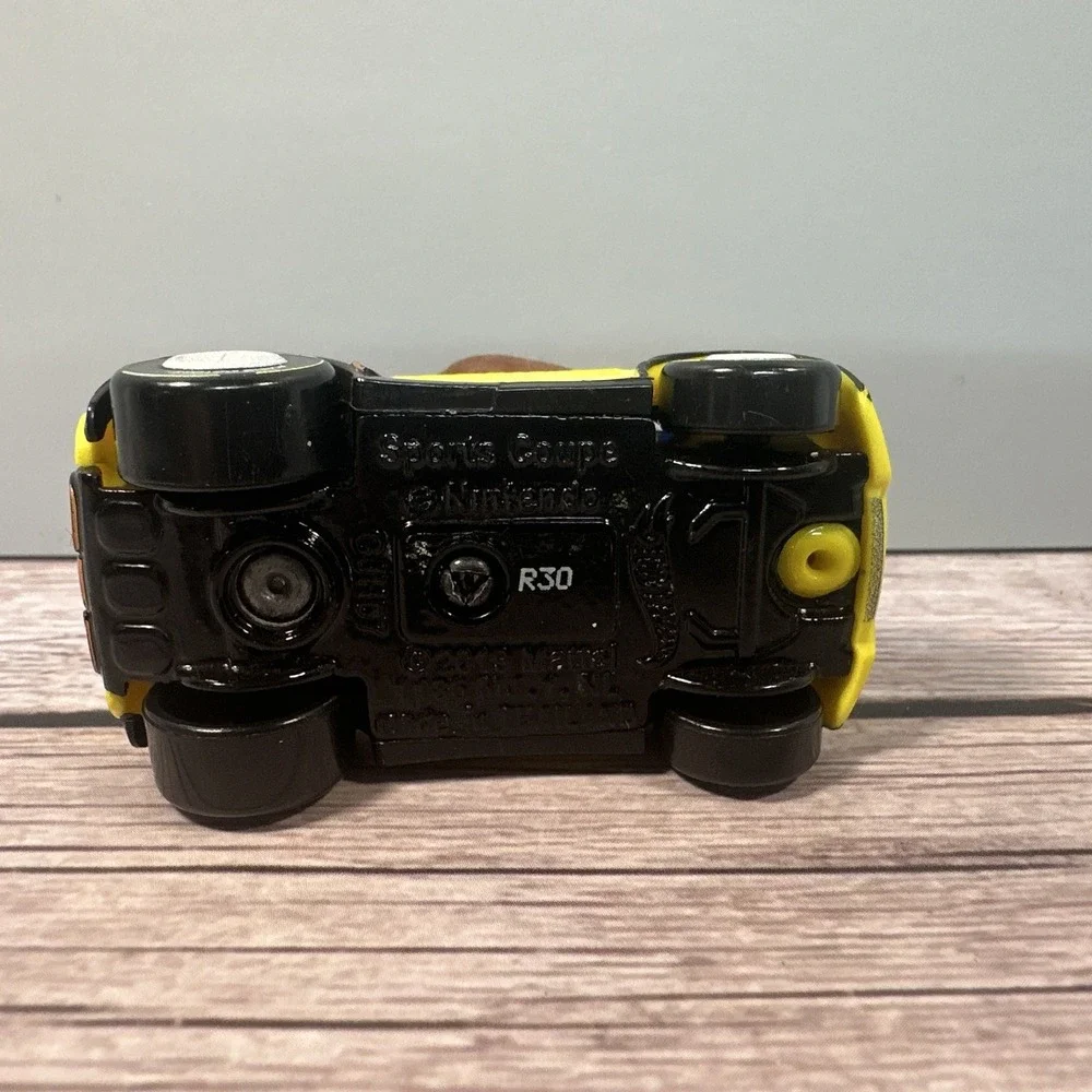 Nintendo‎ Hot Wheels Vehicle - Donkey Kong in Sports Coupe - 2019